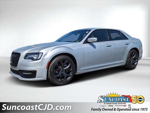 2022 Chrysler 300 S