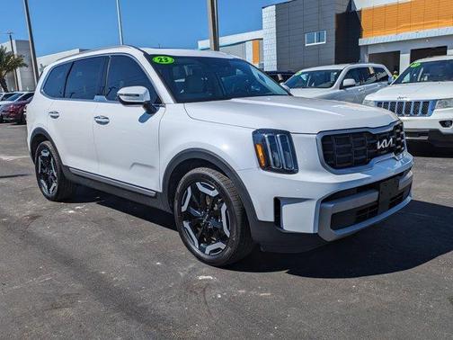 2023 Kia Telluride S