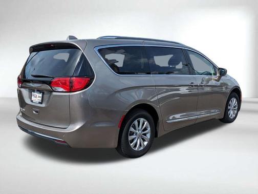 Silver 2018 Chrysler Pacifica Touring-L