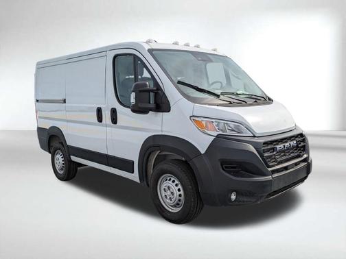 2026 RAM ProMaster 1500 Low Roof
