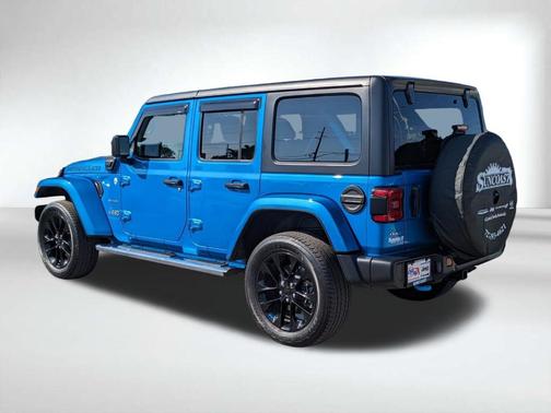2023 Jeep Wrangler 4xe Sahara