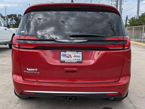 2026 Chrysler Pacifica Pinnacle