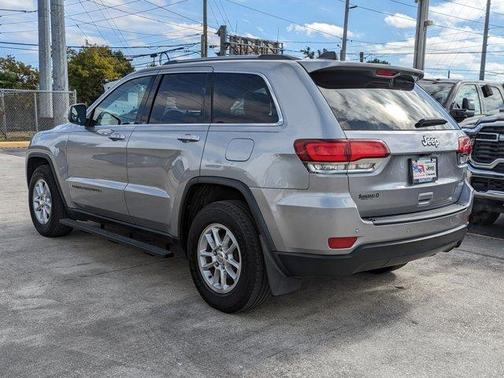 2020 Jeep Grand Cherokee Laredo E