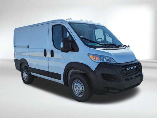 2025 RAM ProMaster 1500 Low Roof