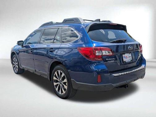 Lapis Blue Pearl 2017 Subaru Outback 2.5i Limited