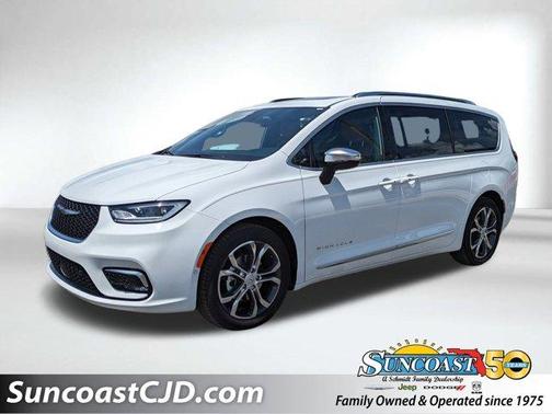 2026 Chrysler Pacifica Pinnacle