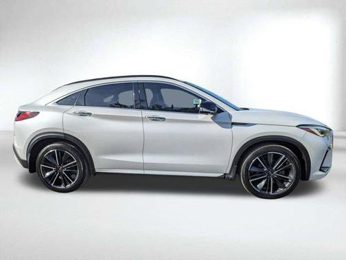 2023 INFINITI QX55 SENSORY