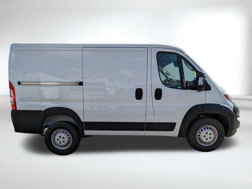 2025 RAM ProMaster 1500 Low Roof