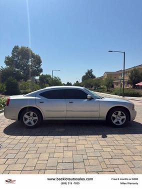 2010 Dodge Charger SE