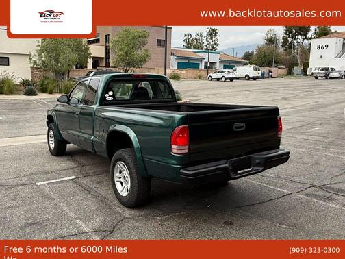 2003 Dodge Dakota Base