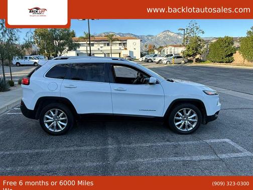 2015 Jeep Cherokee Sport