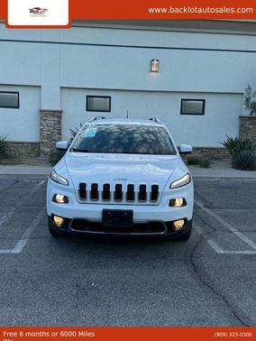 2015 Jeep Cherokee Sport