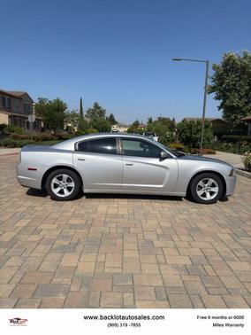 2012 Dodge Charger SE