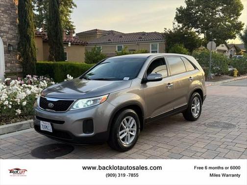 2015 Kia Sorento LX