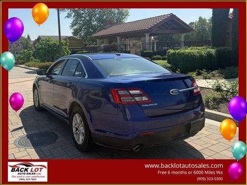 Deep Impact Blue 2013 Ford Taurus SE