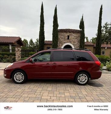 2010 Toyota Sienna XLE