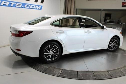 2017 Lexus ES 350 Base
