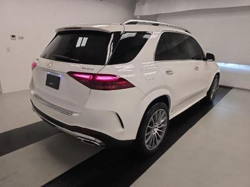 2024 Mercedes-Benz GLE 450 Plug-In Hybrid Base 4MATIC