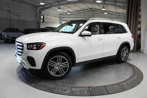 2024 Mercedes-Benz GLS 450 4MATIC