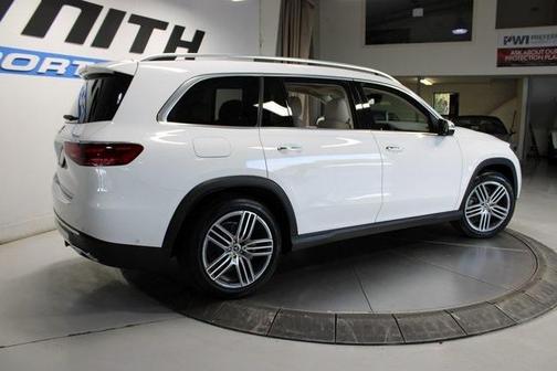2024 Mercedes-Benz GLS 450 4MATIC
