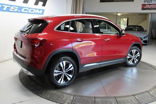 2024 Mercedes-Benz GLA 250 Base