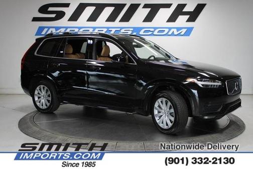 2017 Volvo XC90 T6 Momentum