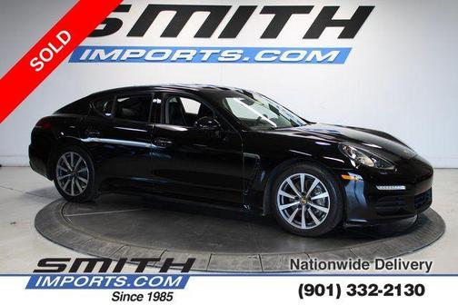 2016 Porsche Panamera 