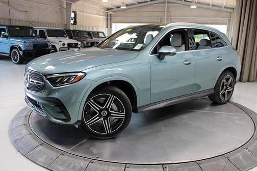 2025 Mercedes-Benz GLC 350e Base 4MATIC