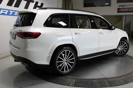 2023 Mercedes-Benz GLS 450 4MATIC