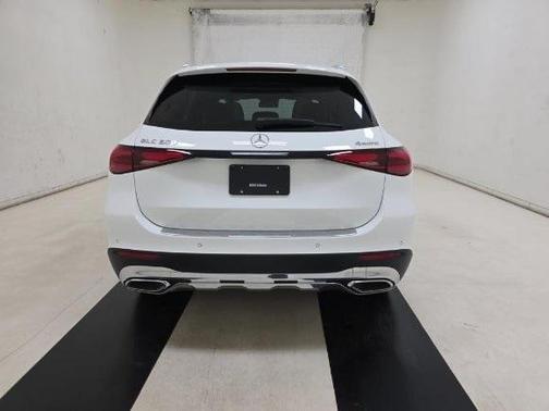 2023 Mercedes-Benz GLC 300 Base 4MATIC
