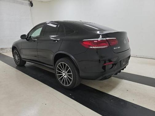 Obsidian Black Metallic 2022 Mercedes-Benz GLC 300 4MATIC Coupe