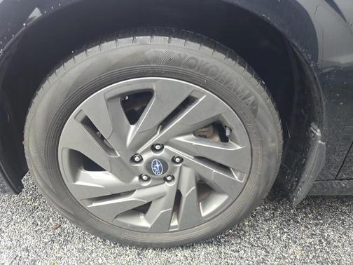 2023 Subaru Legacy Sport