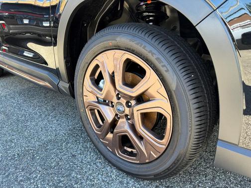 Crystal Black Silica 2026 Subaru Ascent Limited Bronze Edition