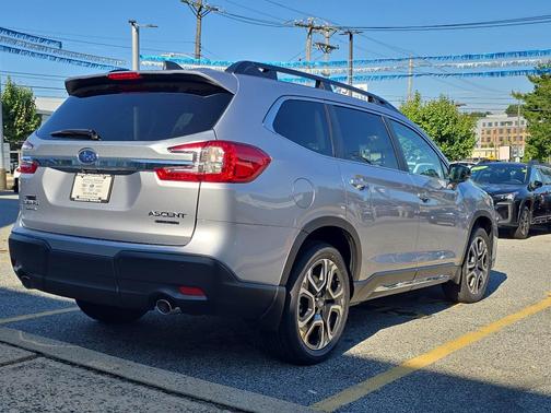 2025 Subaru Ascent Limited