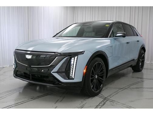 2025 Cadillac LYRIQ Sport