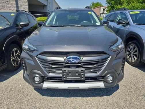 Magnetite Gray Metallic 2024 Subaru Outback Limited