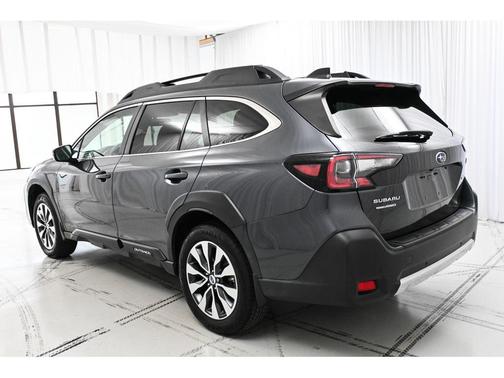 Magnetite Gray Metallic 2024 Subaru Outback Limited