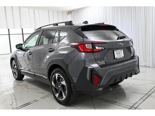 Magnetite Gray Metallic 2025 Subaru Crosstrek Limited
