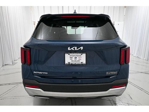 2025 Kia Sorento EX