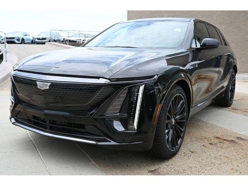 2025 Cadillac LYRIQ Sport