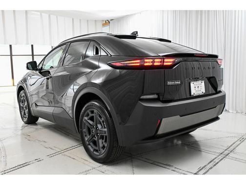Black 2026 Subaru Uncharted GT