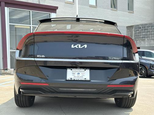 2025 Kia EV6 Wind