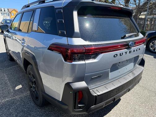 Ice Silver 2026 Subaru Outback Limited