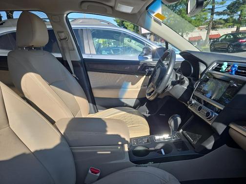 2016 Subaru Outback 3.6R Limited