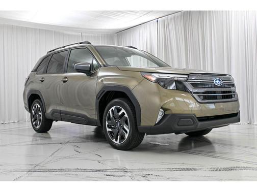 2025 Subaru Forester Hybrid Premium