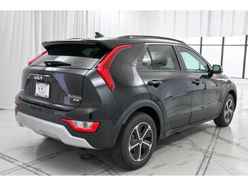 2025 Kia Niro EX