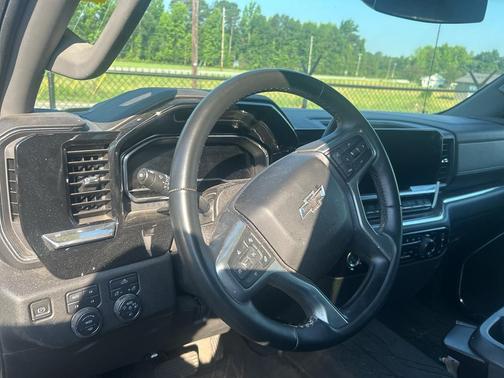 Sterling Gray Metallic 2023 Chevrolet Silverado 1500 RST