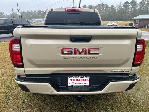 2023 GMC Canyon AT4X