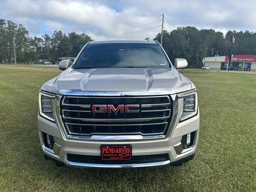 2022 GMC Yukon SLT
