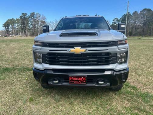 2025 Chevrolet Silverado 2500 Custom